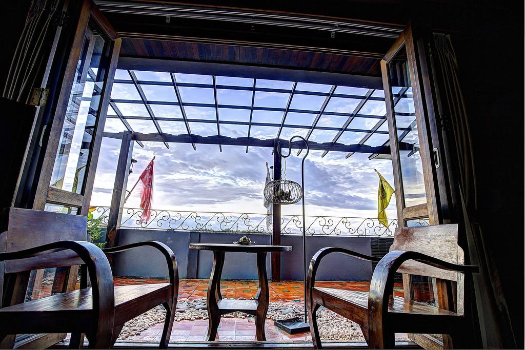 Singha Montra Lanna Boutique Style Hotel Чиангмай Экстерьер фото